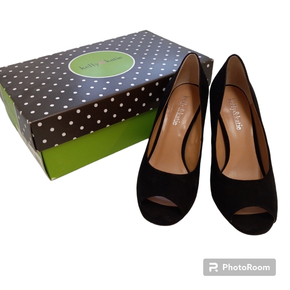 Kelly & Katie Heels Shoes Microsuede Peep Open Toes 3.5 inch Black Size 6 1/2 - Picture 1 of 10
